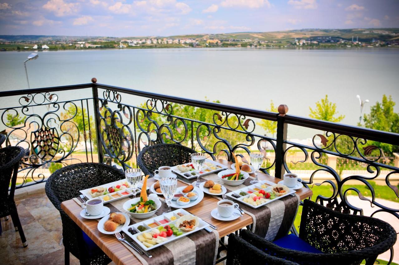 Kronos Hotel Golbası Exteriér fotografie