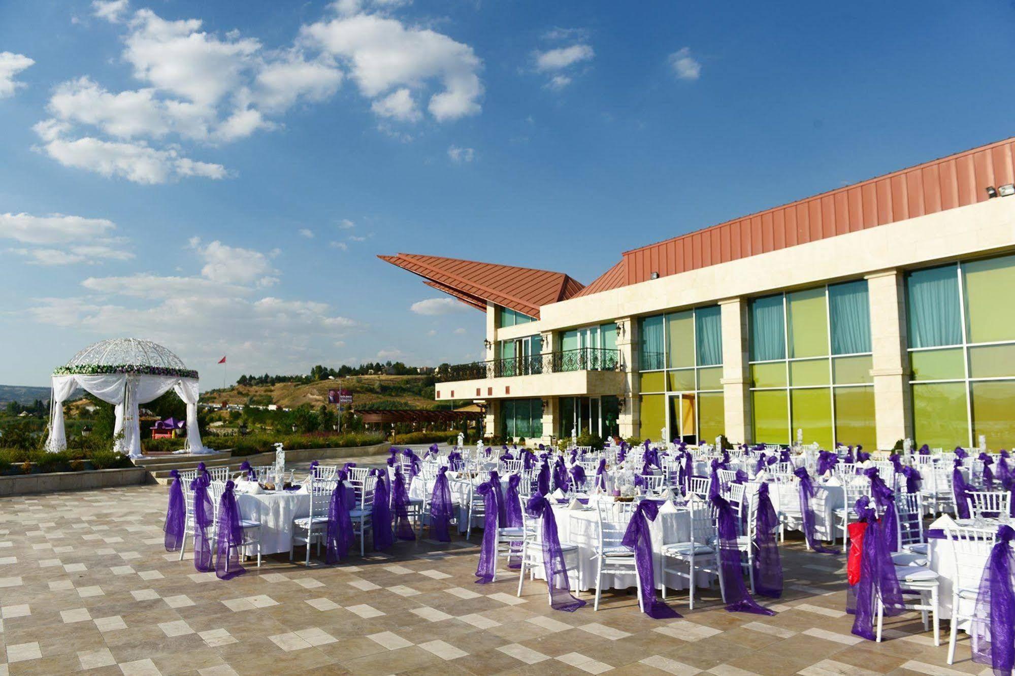Kronos Hotel Golbası Exteriér fotografie